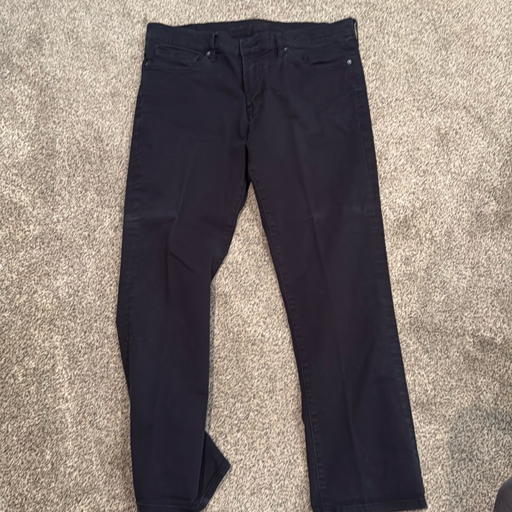 Men’s black jeans